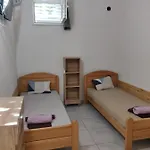 Rooms- Denis Penzion Split