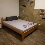 Rooms- Denis Penzion Split