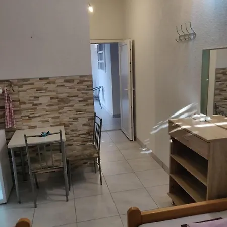 Rooms- Denis Guest house 3*