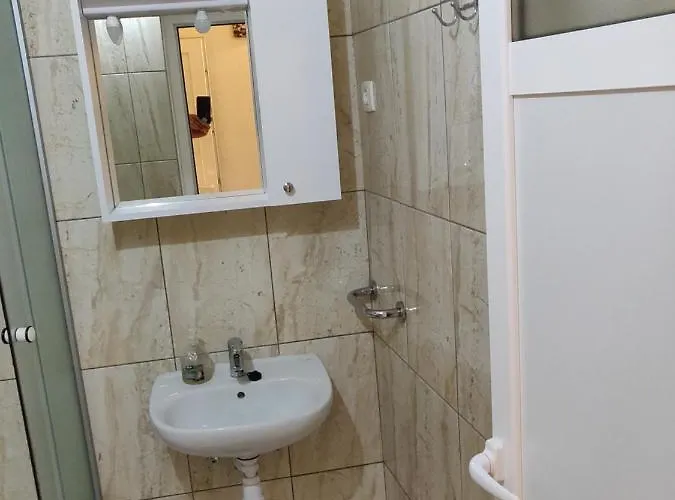 بيت ضيافة Rooms- Denis سبليت