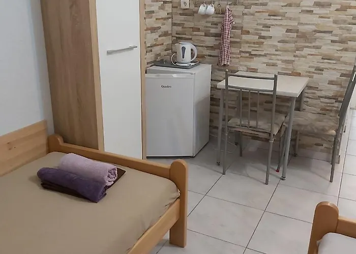 بيت ضيافة Rooms- Denis