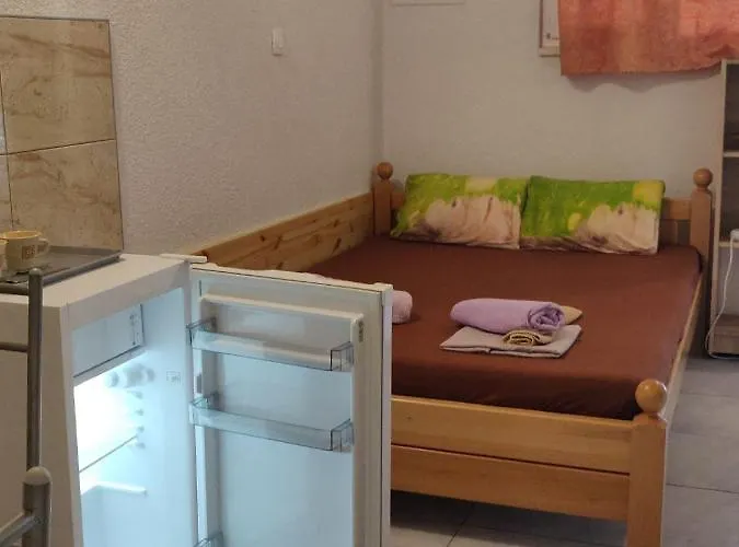 بيت ضيافة Rooms- Denis 3*