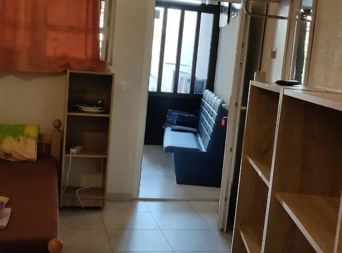 بيت ضيافة Rooms- Denis