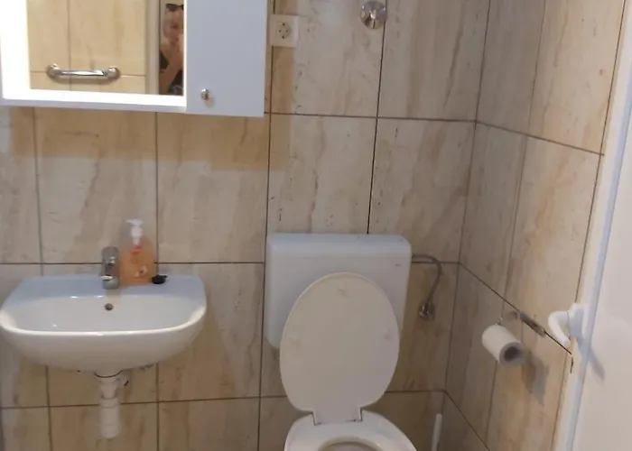 بيت ضيافة Rooms- Denis 3*