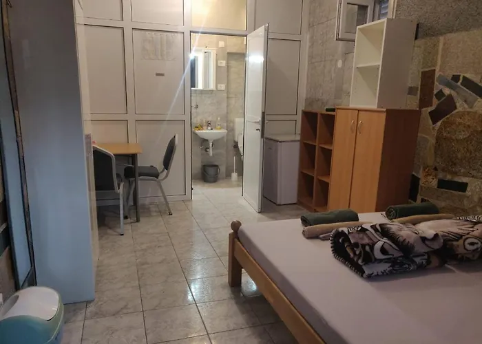 Rooms- Denis بيت ضيافة سبليت