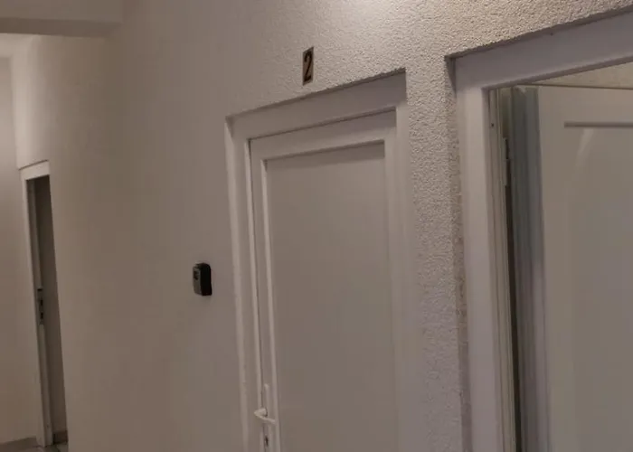 Rooms- Denis بيت ضيافة 3*