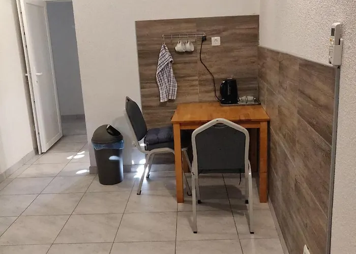 Rooms- Denis 3* سبليت