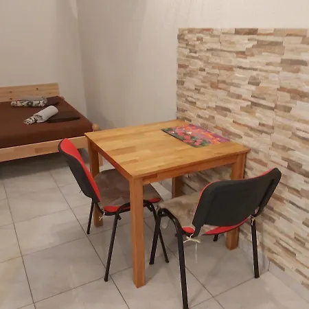 Rooms- Denis Spalato